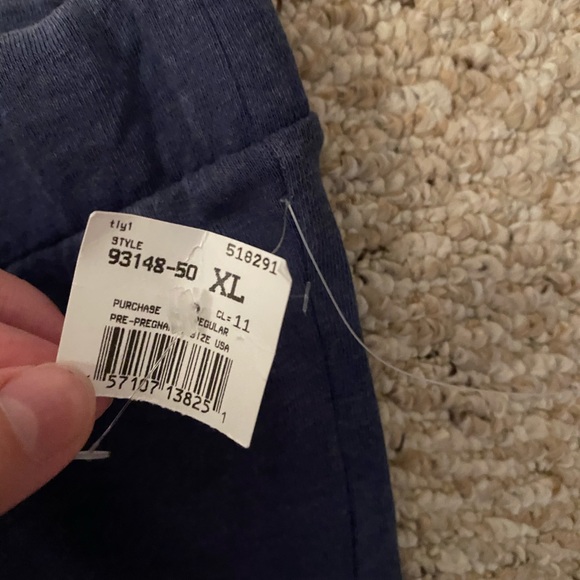 Maternity Skirt- Jogging pant material - Picture 2 of 3